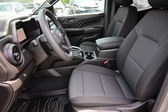 2024 Chevrolet Colorado Work Truck photo 21