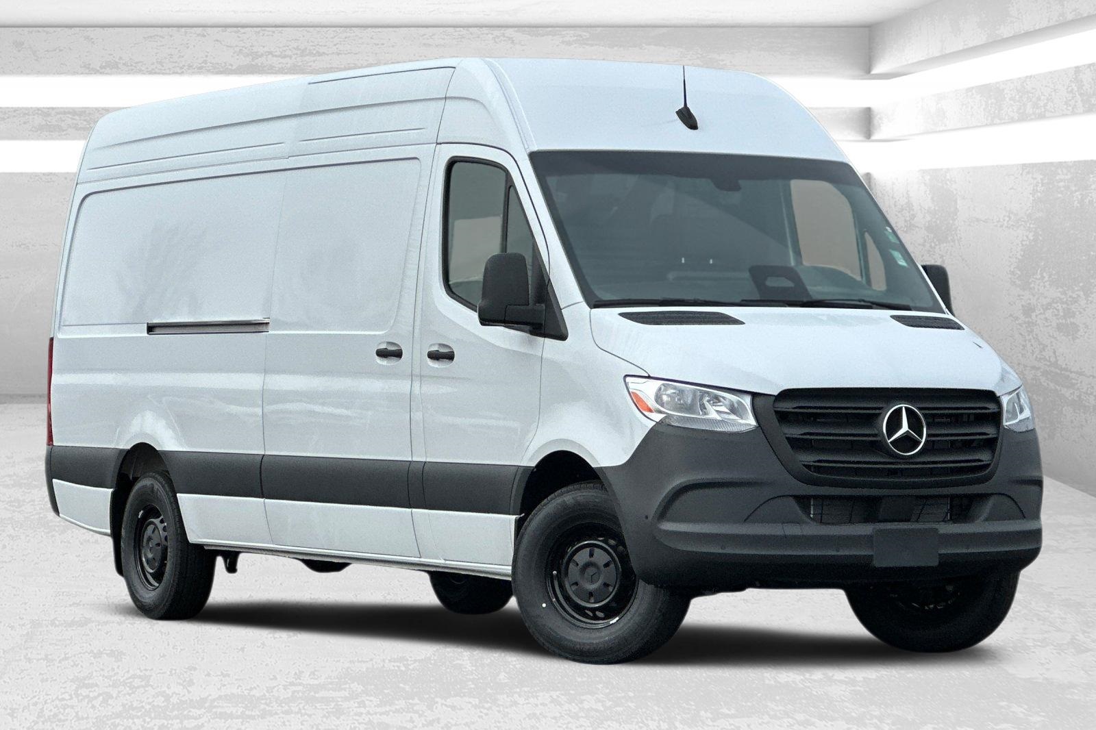 2025 Mercedes-Benz Sprinter Cargo Van