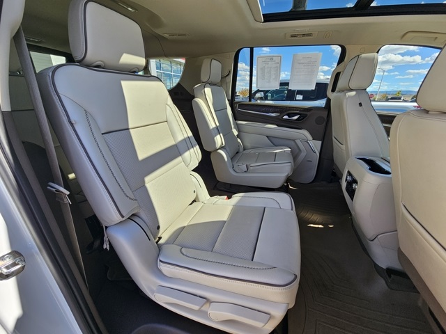 2023 Gmc Yukon XL Denali photo 23