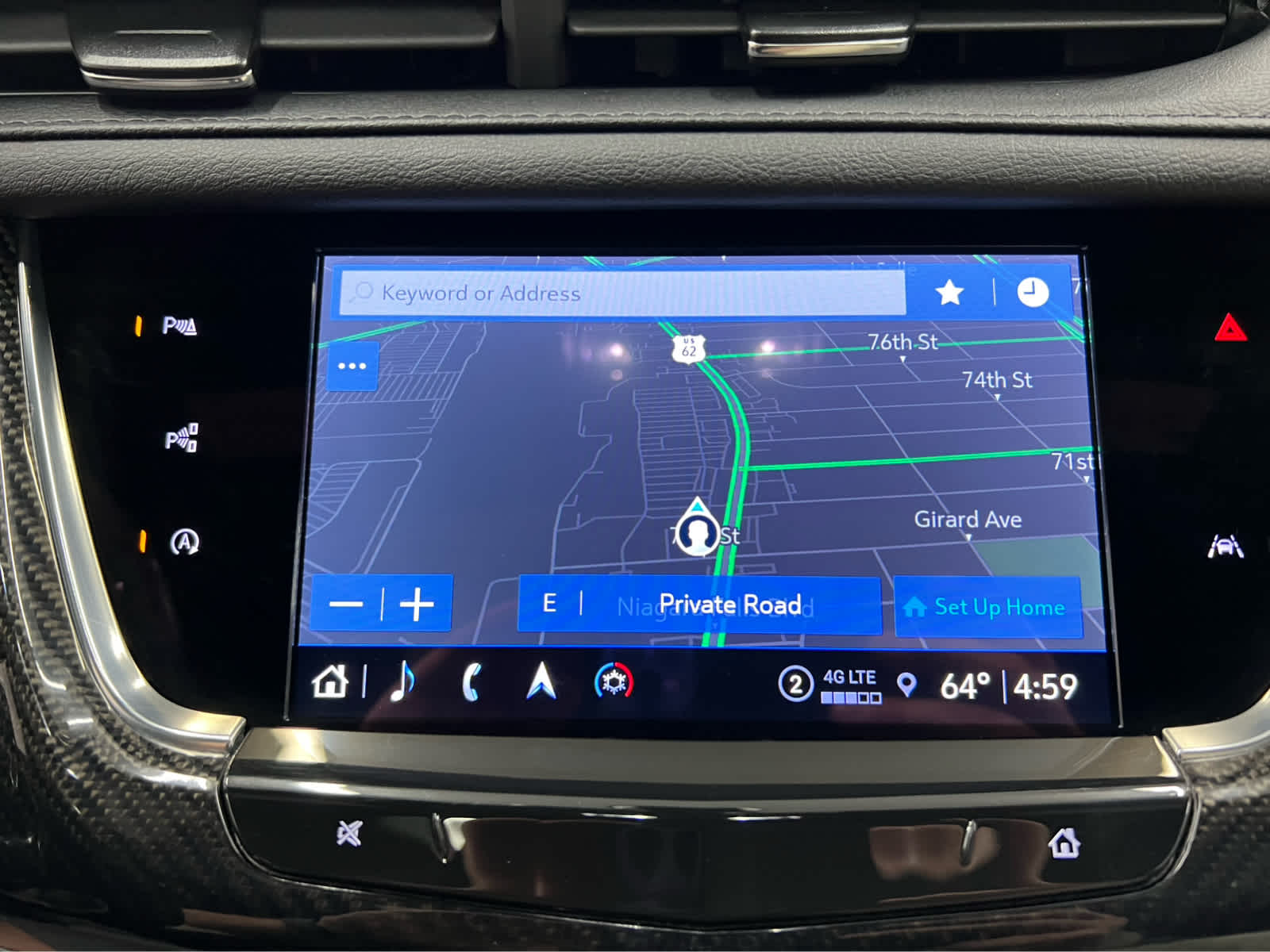 2024 Cadillac XT6 Sport photo 3