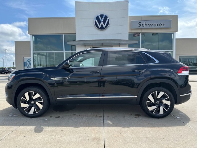 2025 Volkswagen Atlas Cross Sport SEL's photo