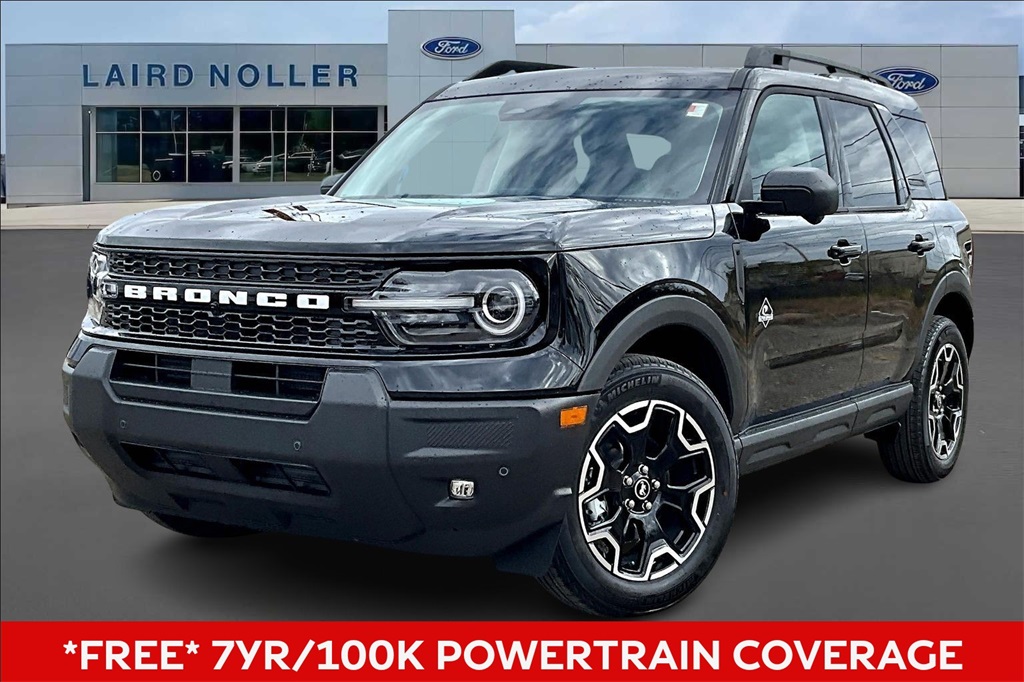 2025 Ford Bronco Sport Outer Banks's photo