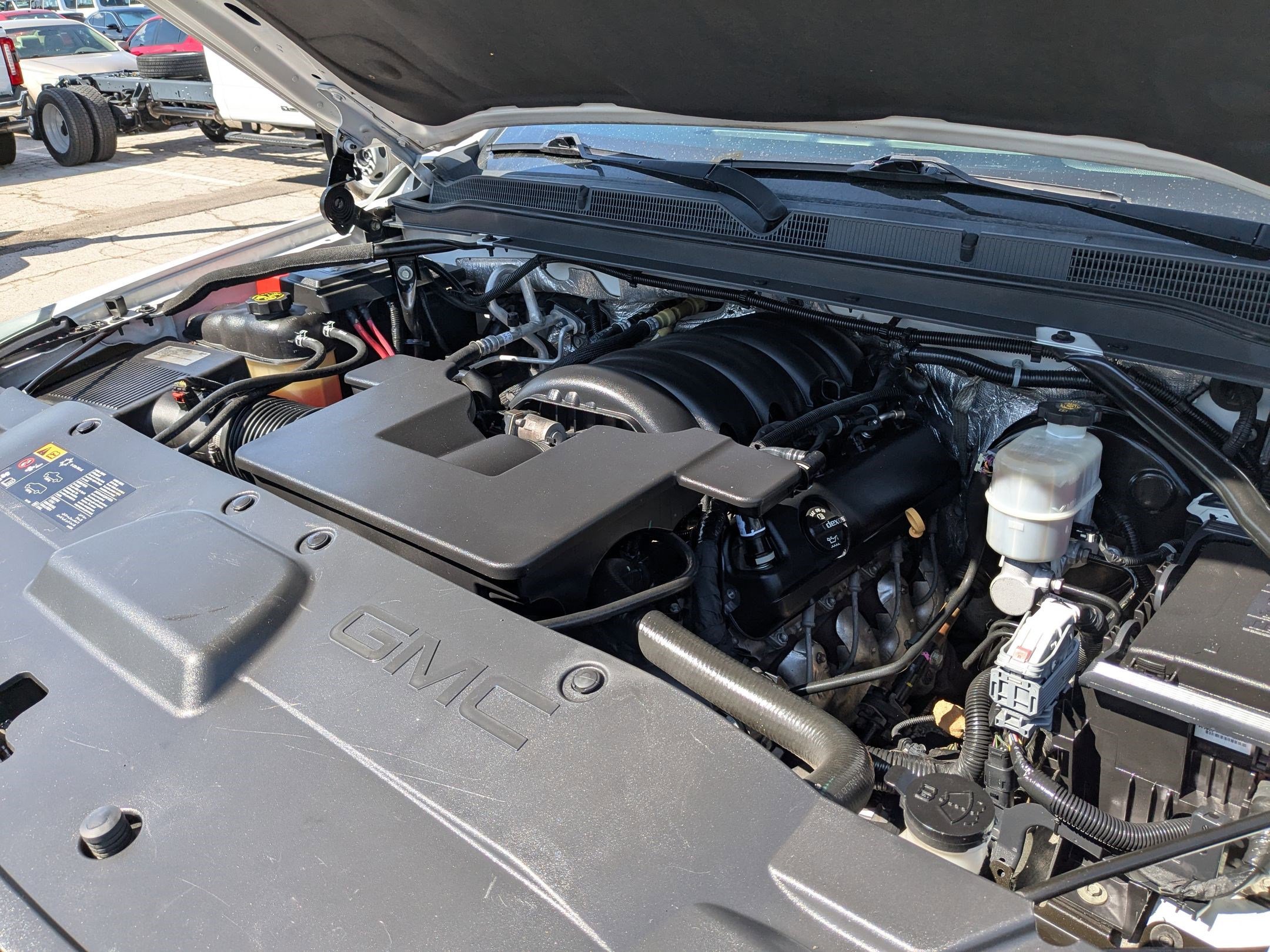 2016 Gmc Yukon Denali photo 30
