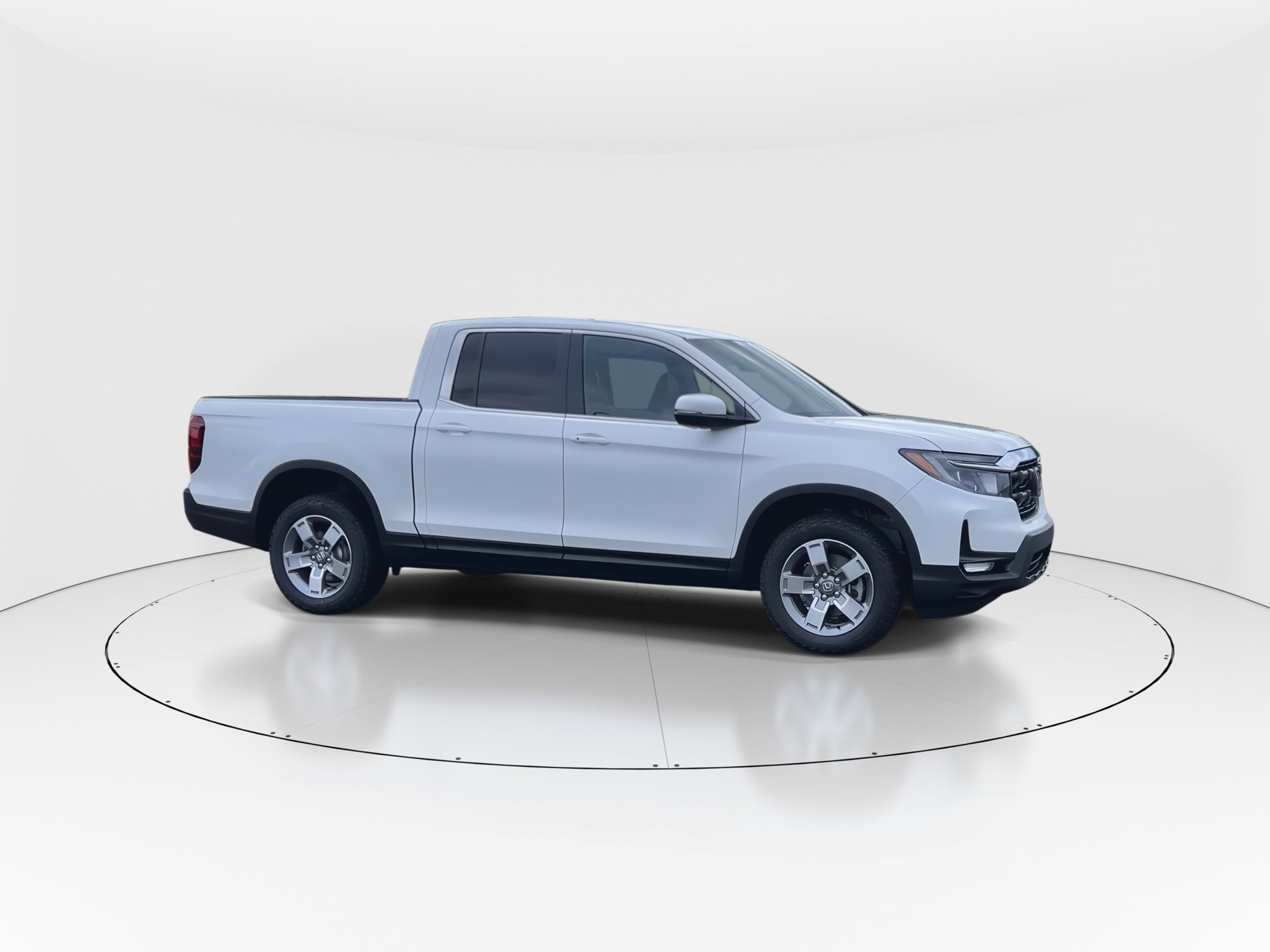 2025 Honda Ridgeline RTL photo 3