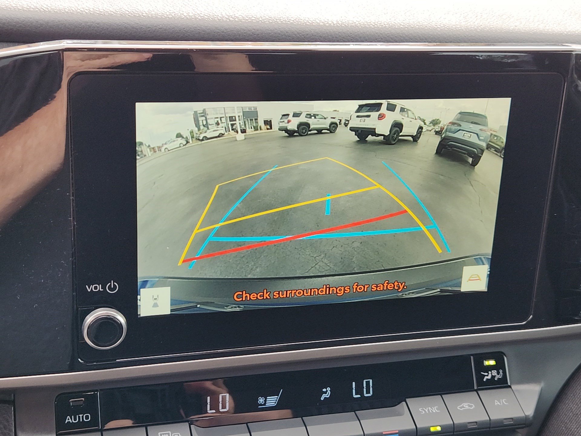 2025 Toyota Camry LE photo 15