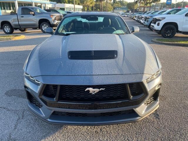 2024 Ford Mustang GT photo 2