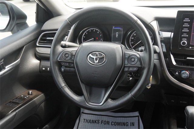 2024 Toyota Camry SE photo 13