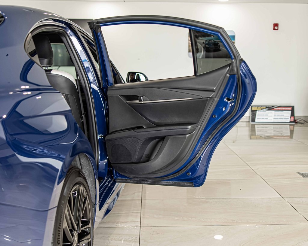 2025 TOYOTA CAMRY - Image 40