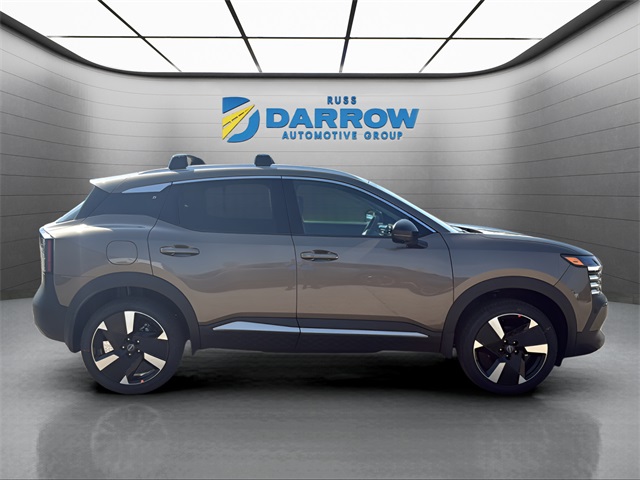 2026 Nissan Kicks SR photo 5
