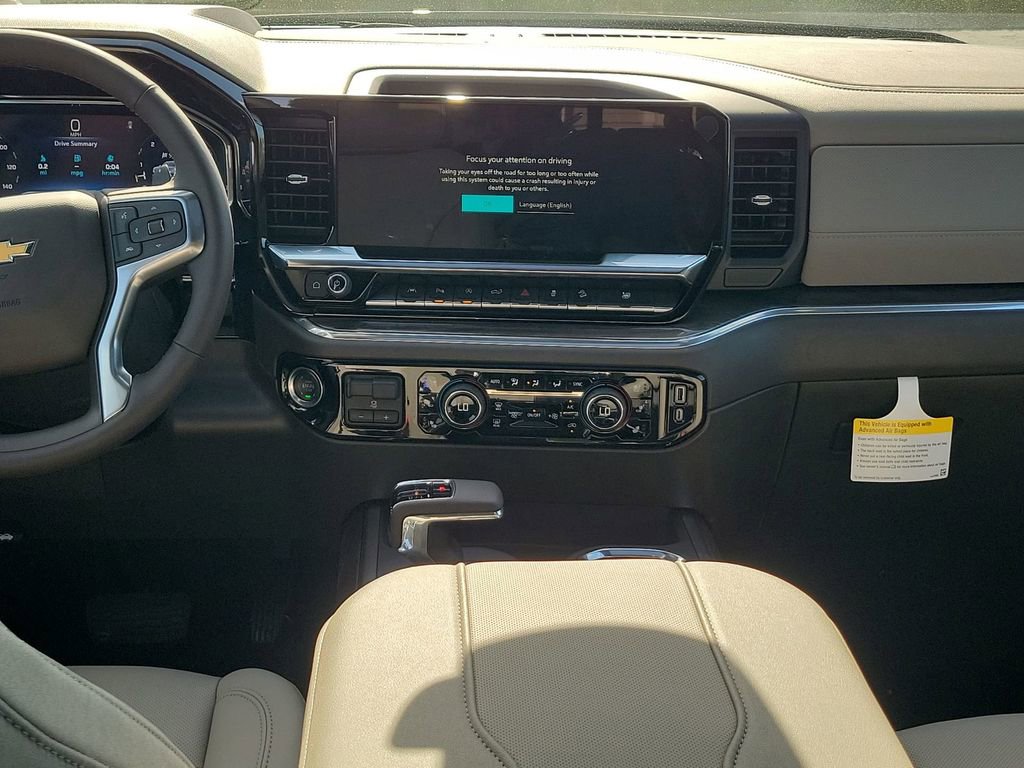 2025 Chevrolet Silverado LTZ photo 25