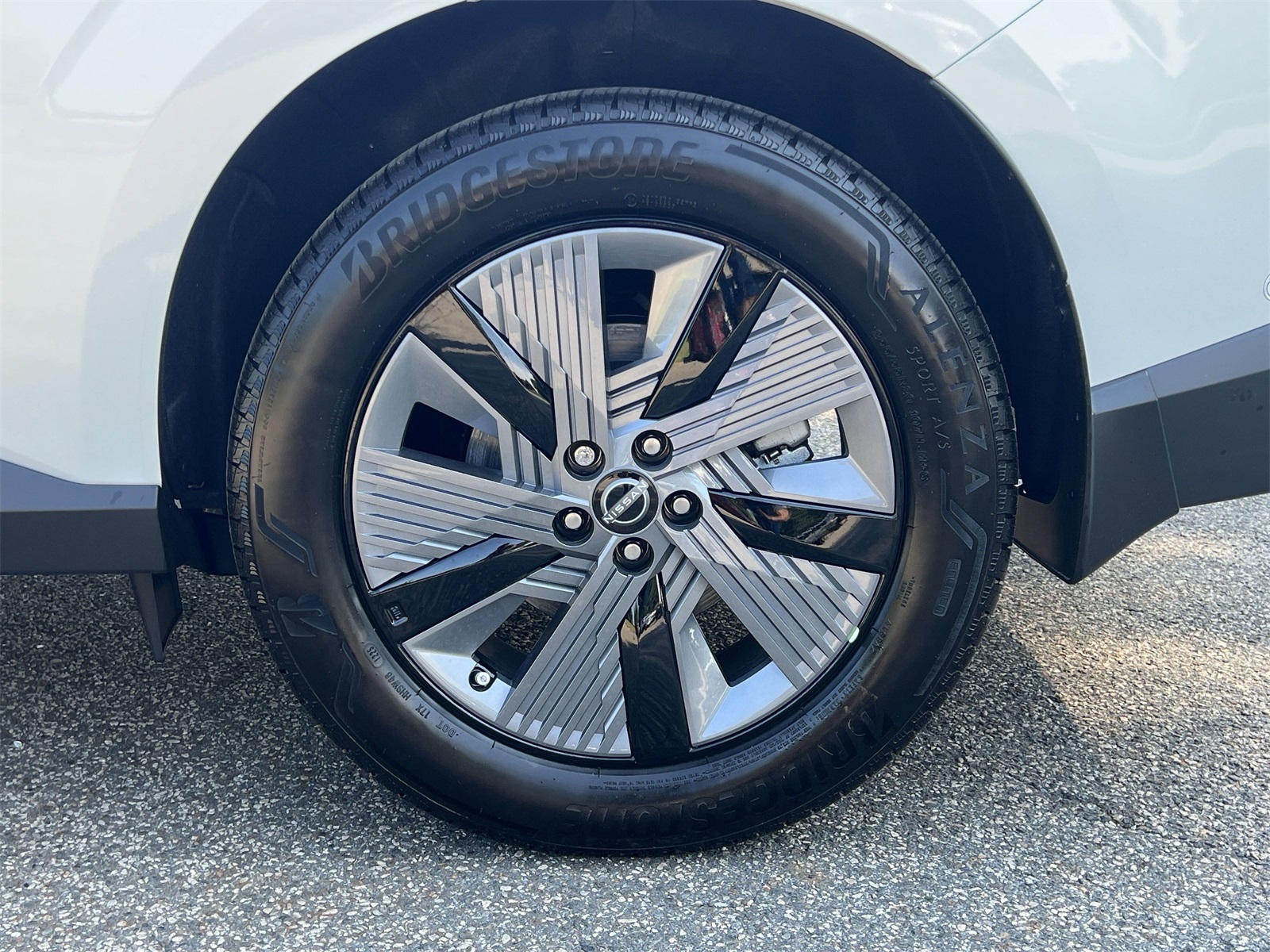 2025 Nissan Murano SL photo 26