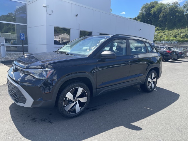 2025 Volkswagen Taos S photo 2