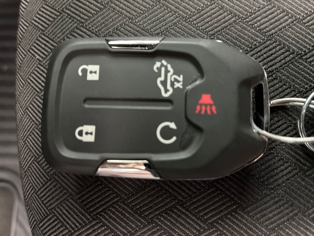 2020 Chevrolet Silverado 1500 RST photo 26