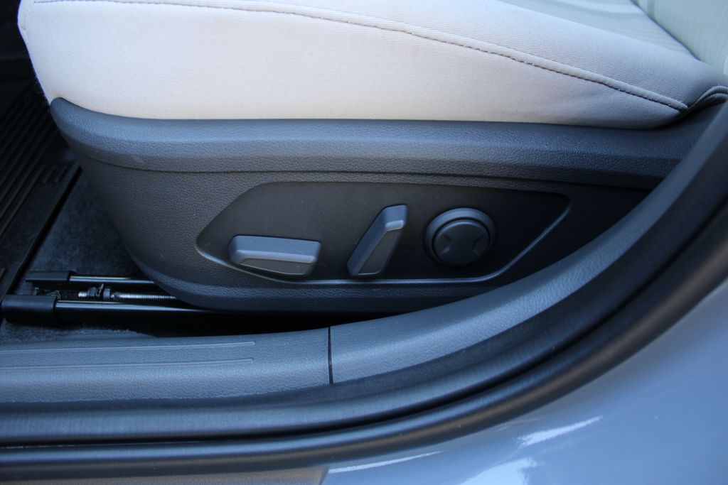 2024 Hyundai Sonata SEL photo 25