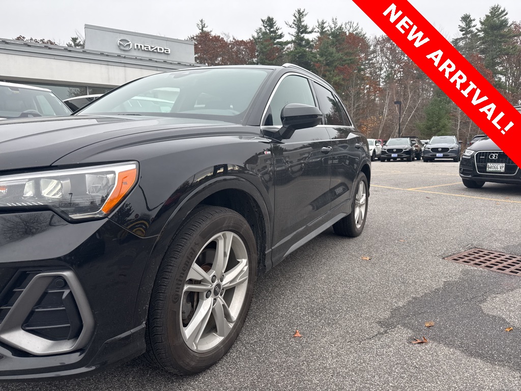 2021 Audi Q3 Premium S line photo 2