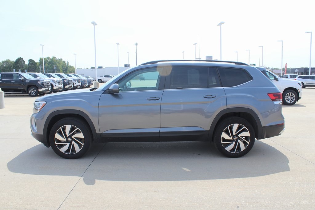 2024 Volkswagen Atlas SE Technology photo 3