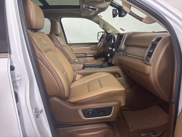 2019 Ram 1500 Laramie Longhorn photo 4