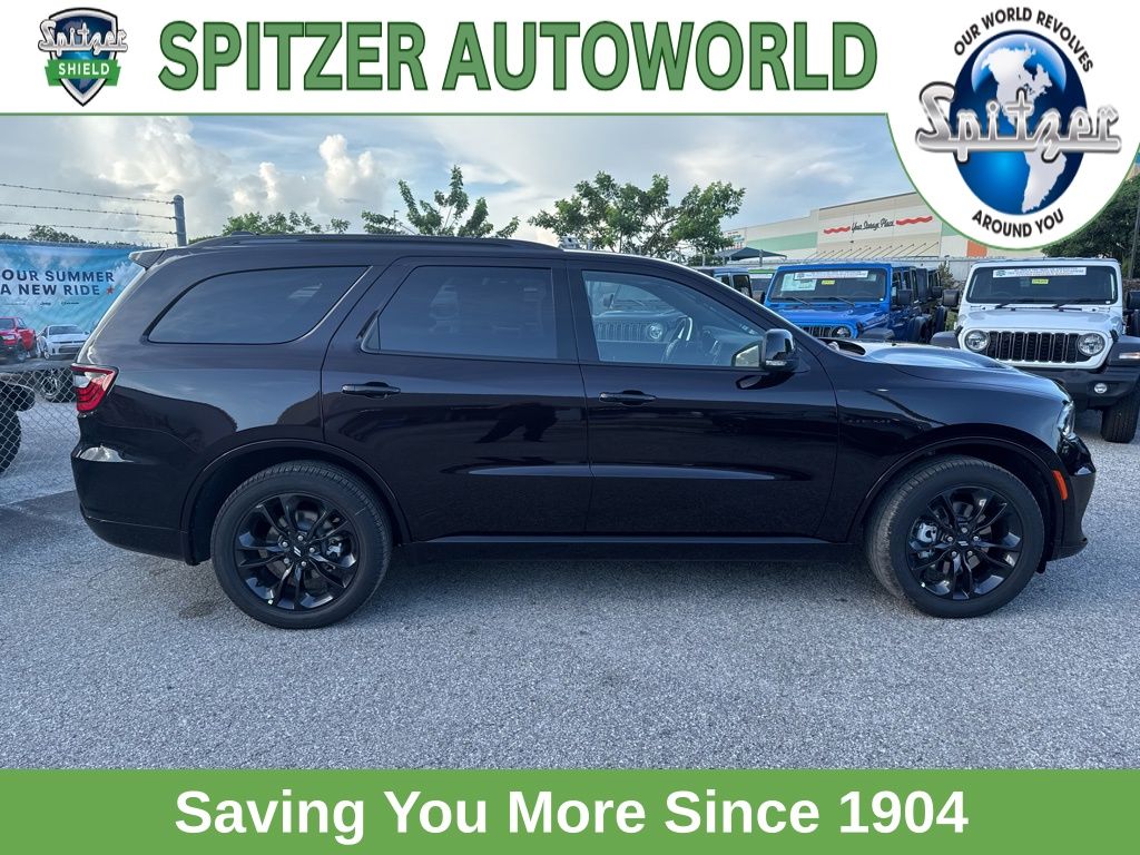 2025 Dodge Durango R/T Plus photo 8
