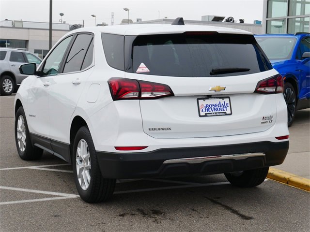 2024 Chevrolet Equinox LT photo 4