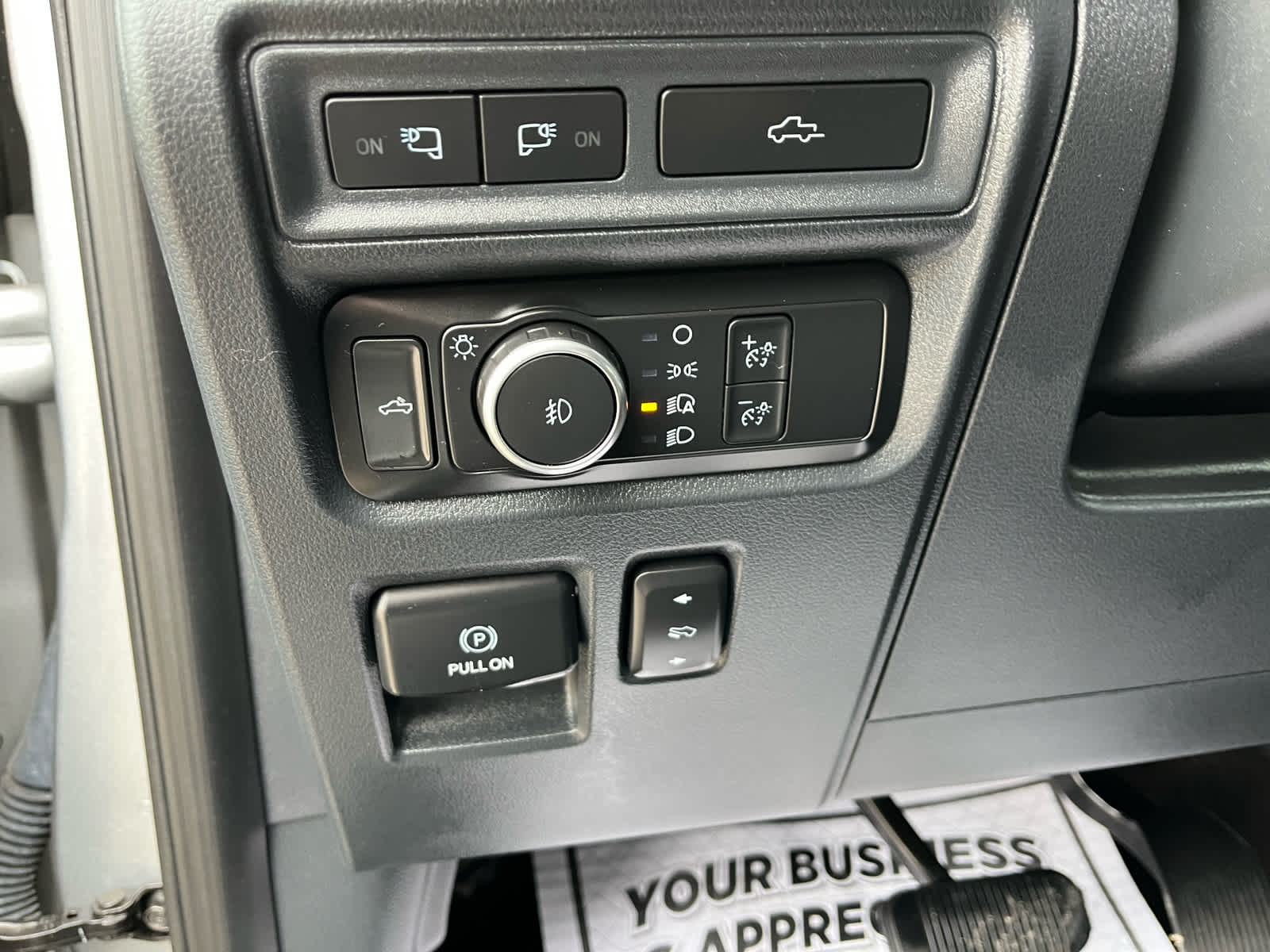 2022 Ford F-150 Lariat photo 26