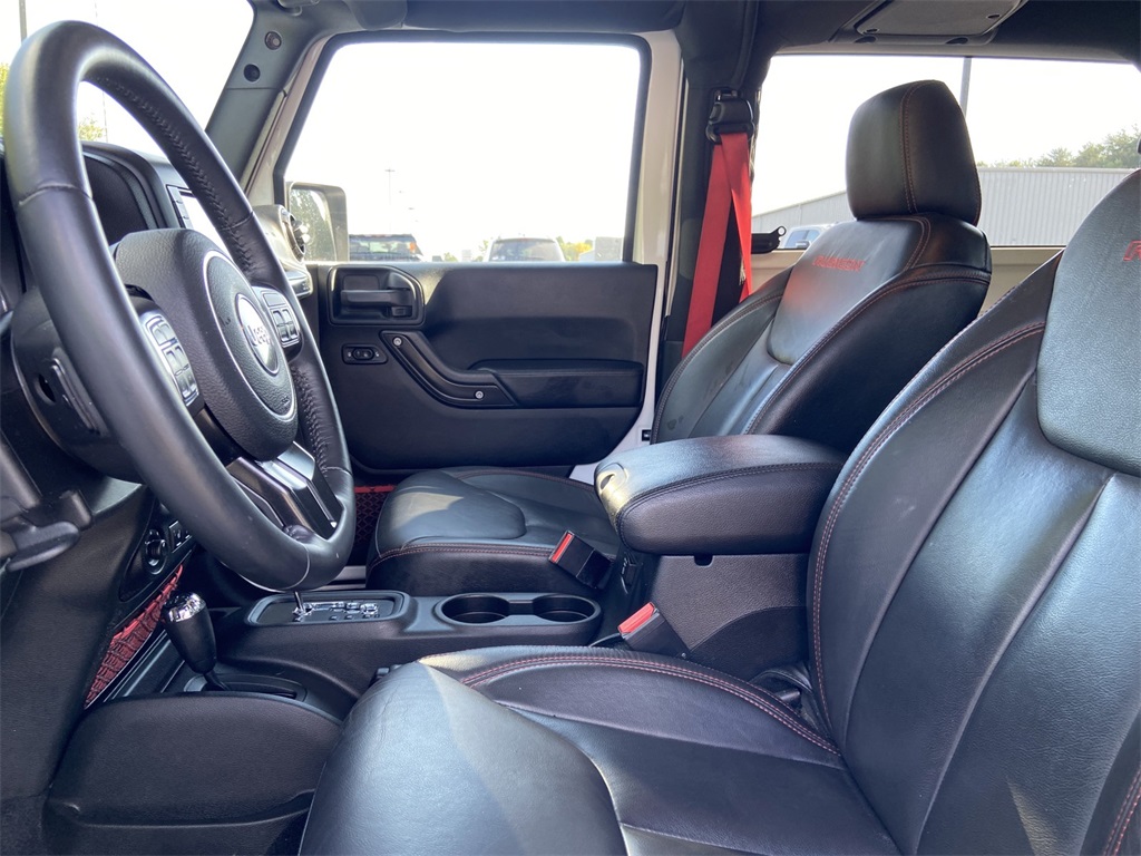 2017 Jeep Wrangler Rubicon Recon photo 12