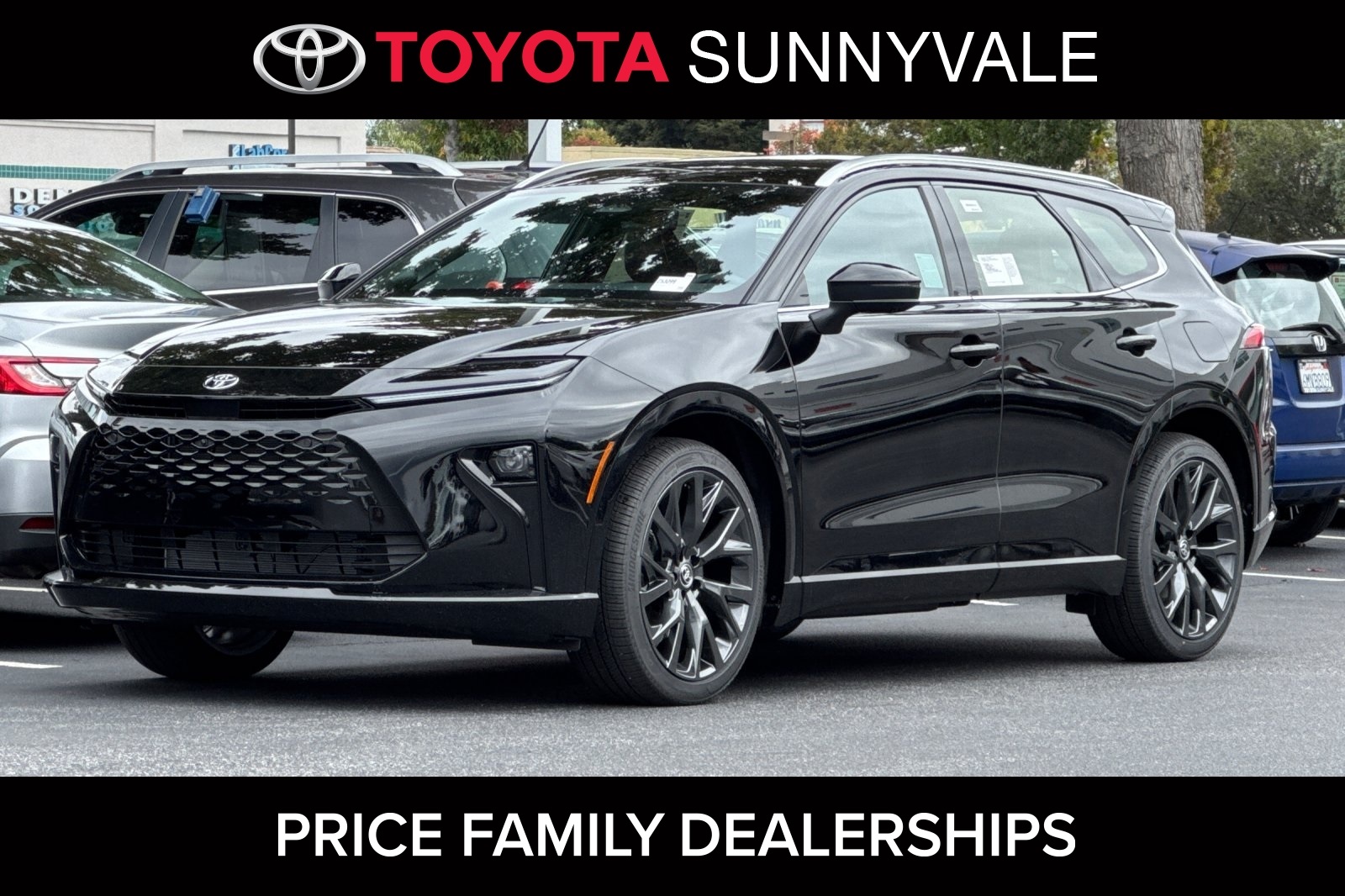 2025 Toyota Crown Signia Limited's photo