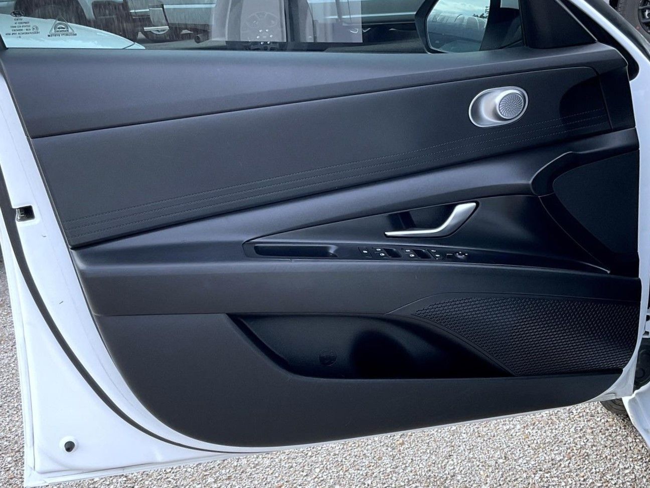 2021 Hyundai Elantra SEL photo 9