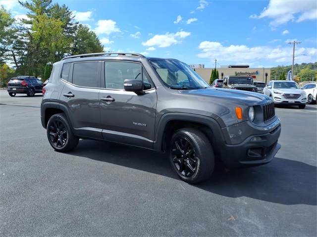 2016 Jeep Renegade Latitude photo 19