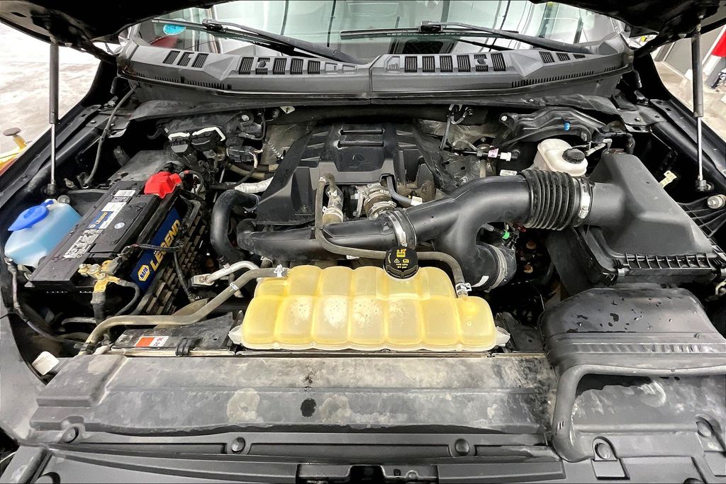 2016 Ford F-150 XL photo 11