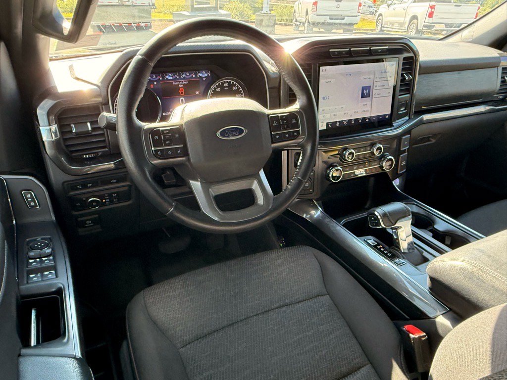 2021 Ford F-150 XLT photo 9