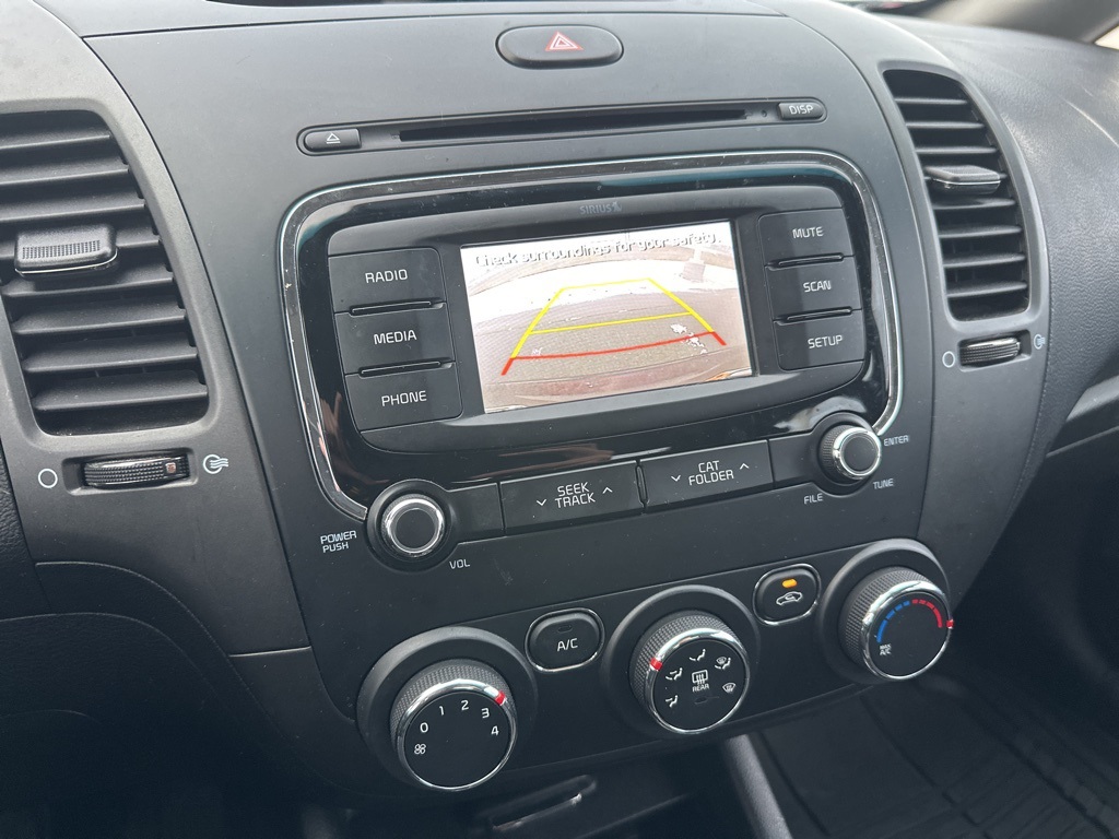 2018 Kia Forte LX photo 3