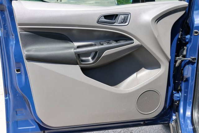 Used 2021 Blue Ford XL image 9