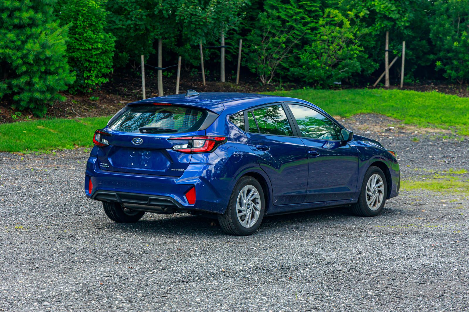 2024 Subaru Impreza Base photo 8