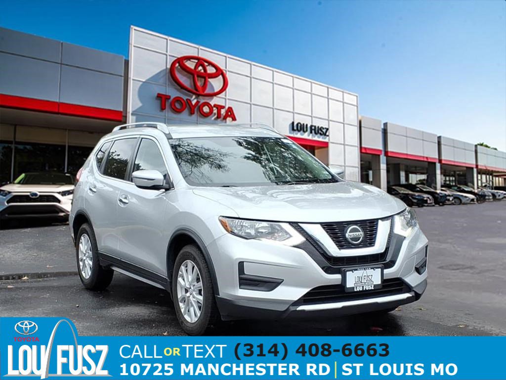 2018 Nissan Rogue SV
