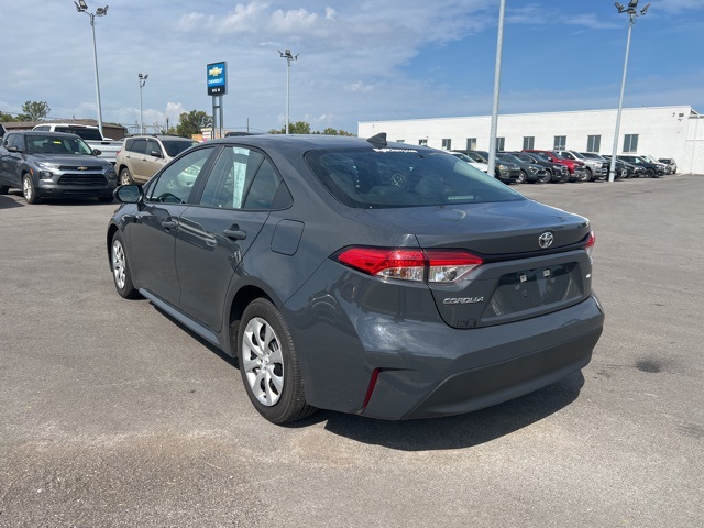 2024 Toyota Corolla LE photo 3
