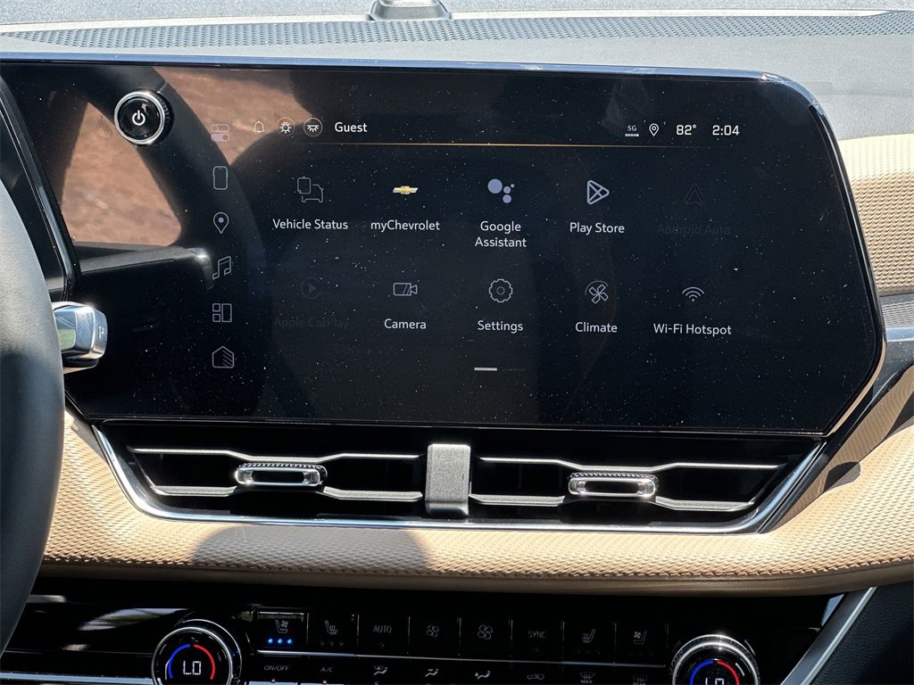 2026 Chevrolet Equinox ACTIV photo 2