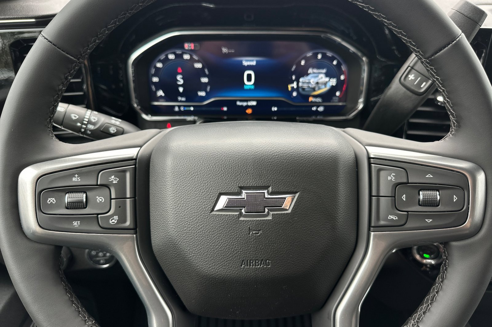 2025 Chevrolet Silverado LTZ photo 23