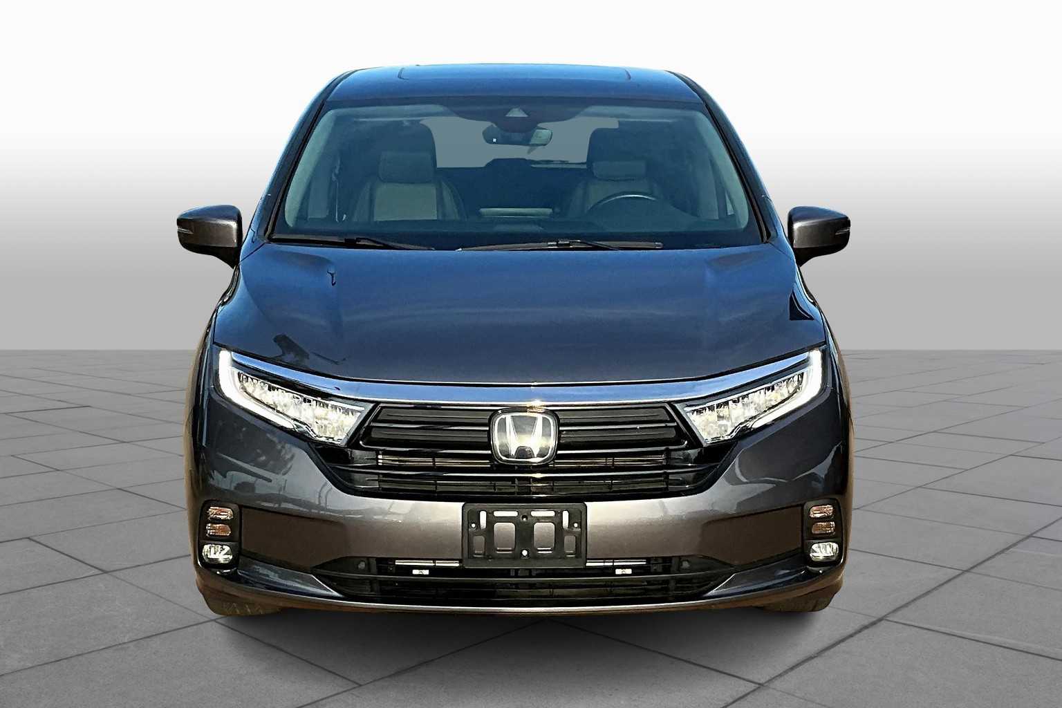 2024 Honda Odyssey EX-L photo 3
