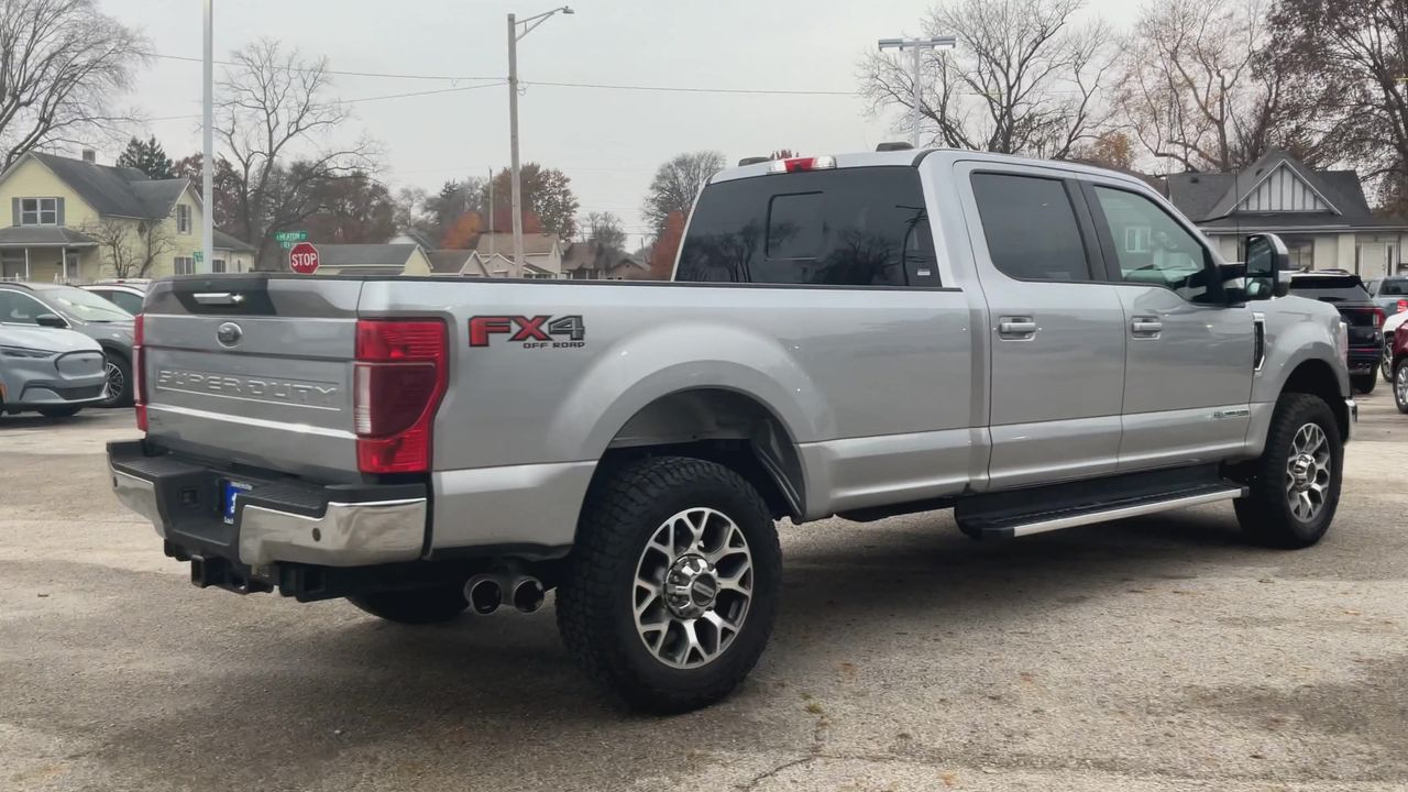 2022 Ford F-350 Lariat King Ranch photo 2