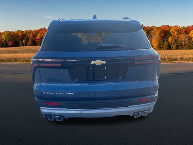 2026 Chevrolet Traverse photo 3