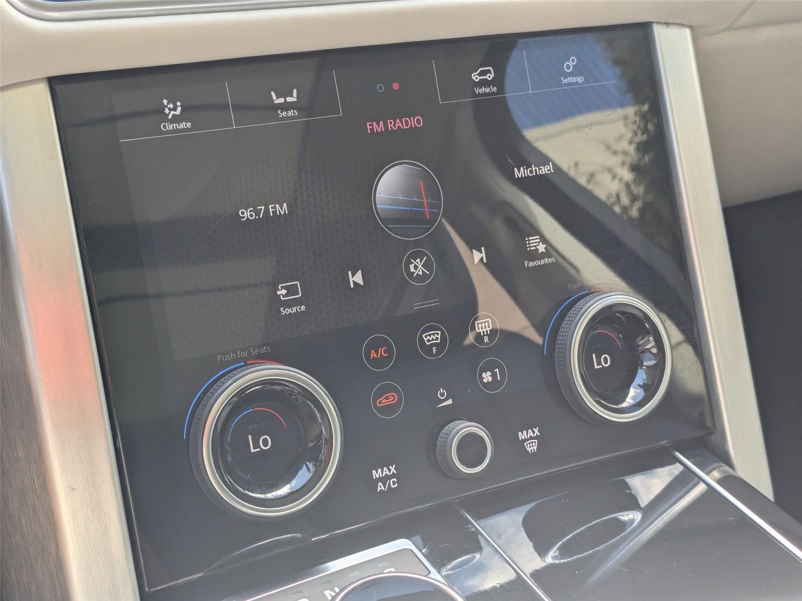 2019 Land Rover Range Rover photo 20