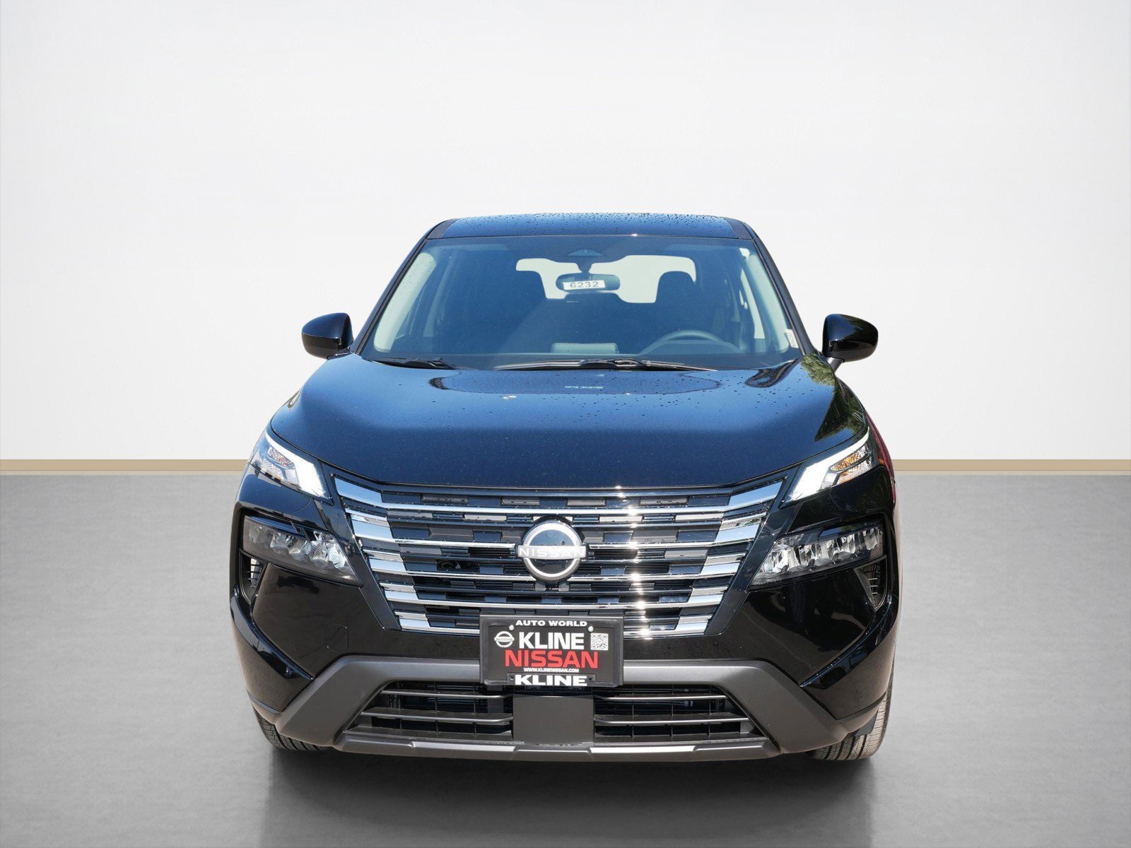 2026 Nissan Rogue SV photo 3