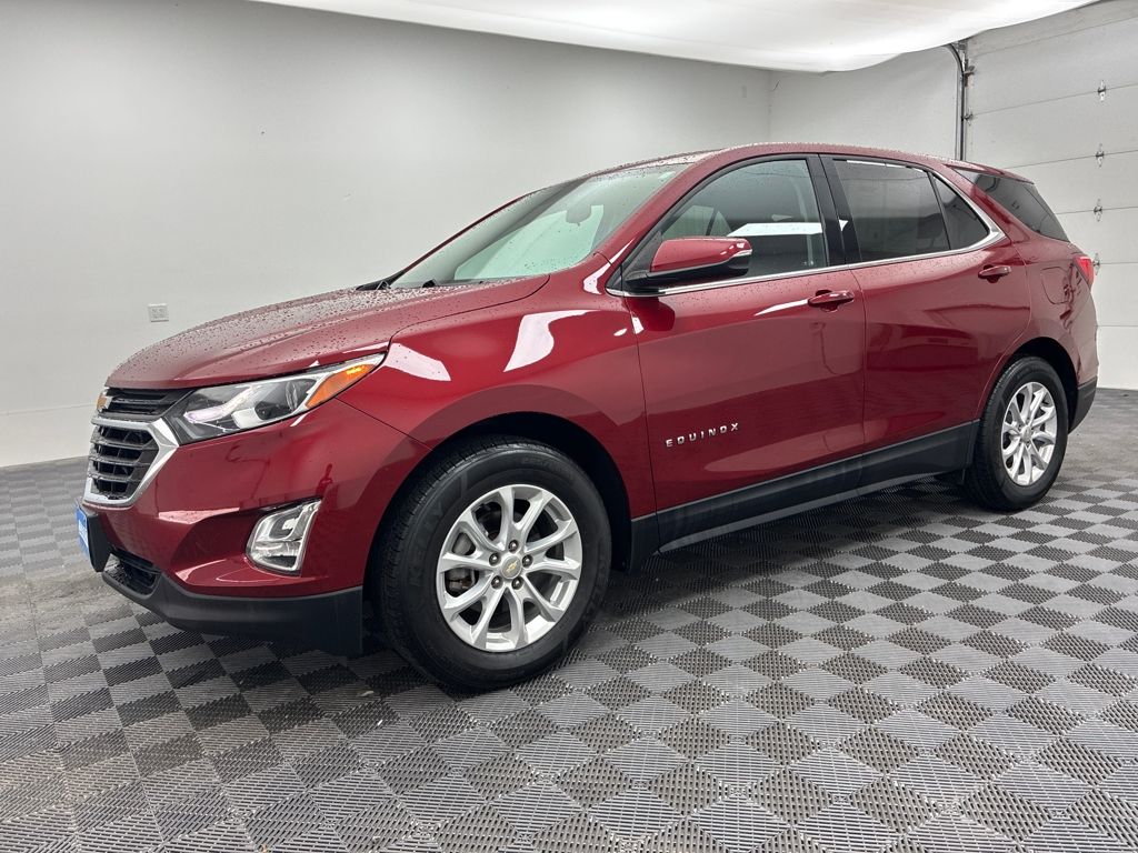 2019 Chevrolet Equinox LT photo 3
