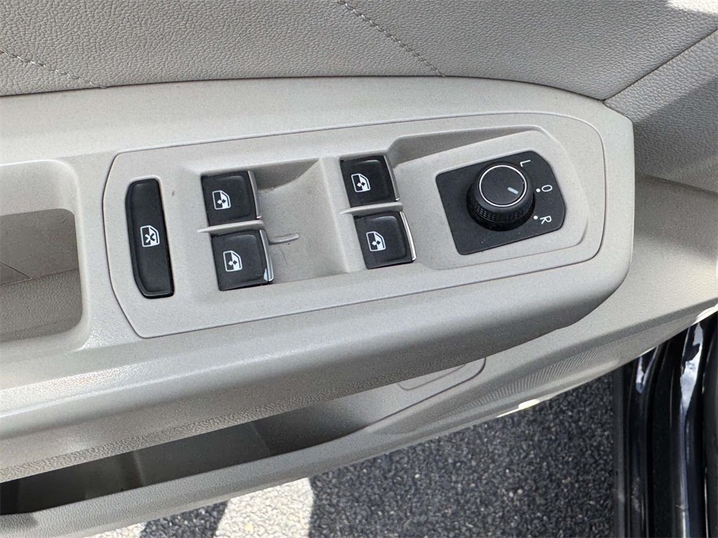 2022 Volkswagen Atlas V6 SE Technology photo 27