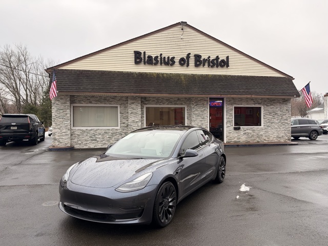 2023 Tesla Model 3 Performance's photo