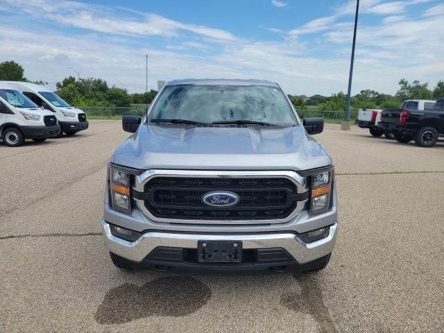 2023 Ford F-150 XLT photo 16