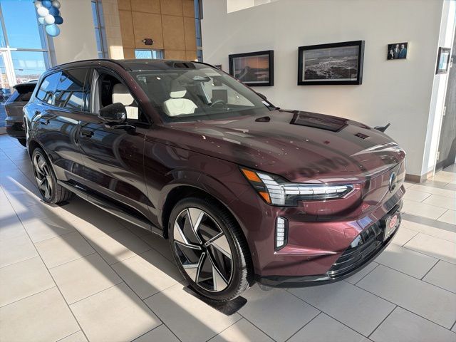 2025 Volvo EX90 Twin Performance Ultra 6-Passenger eAWD