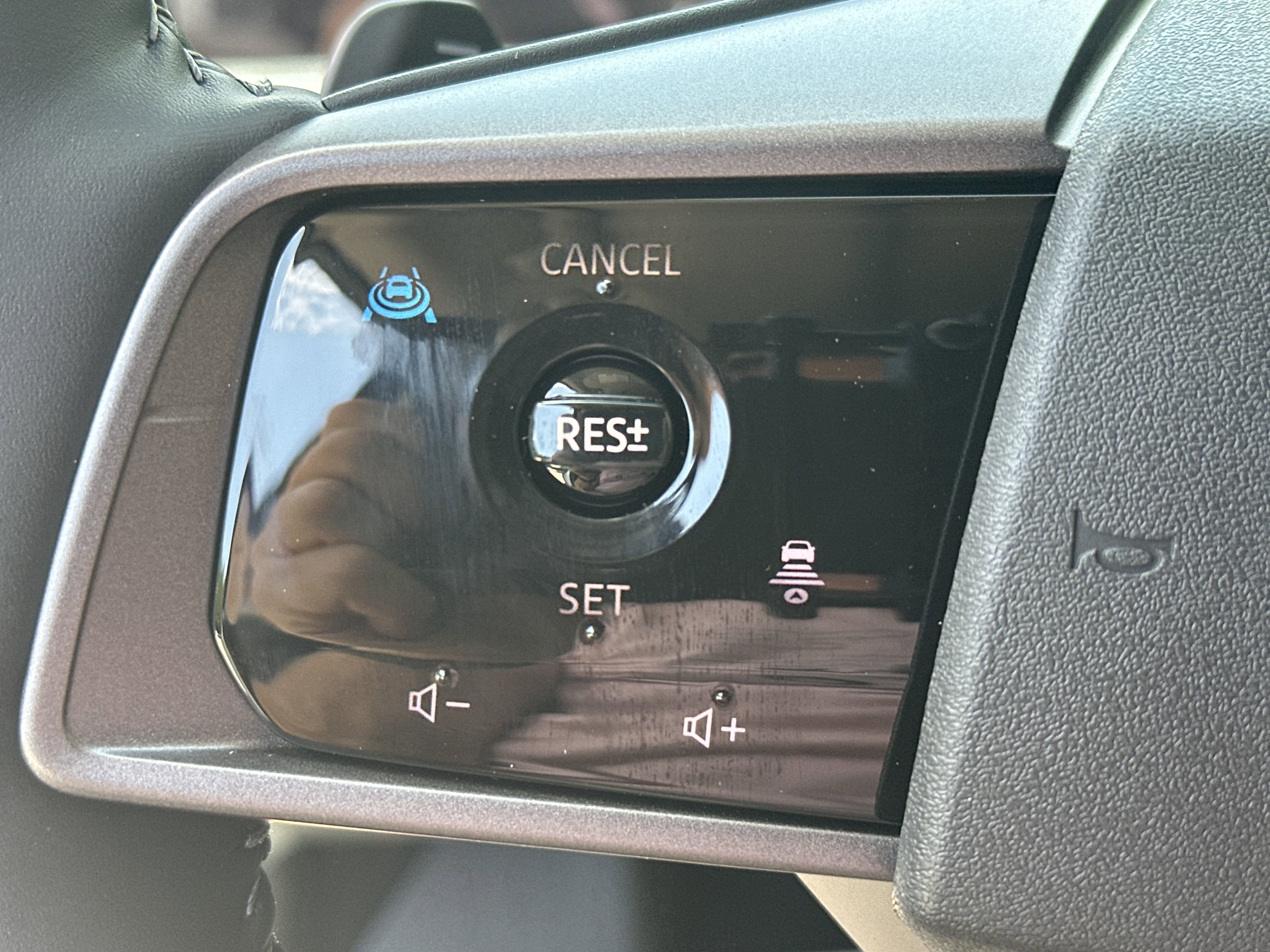 2025 Nissan Murano Platinum photo 16