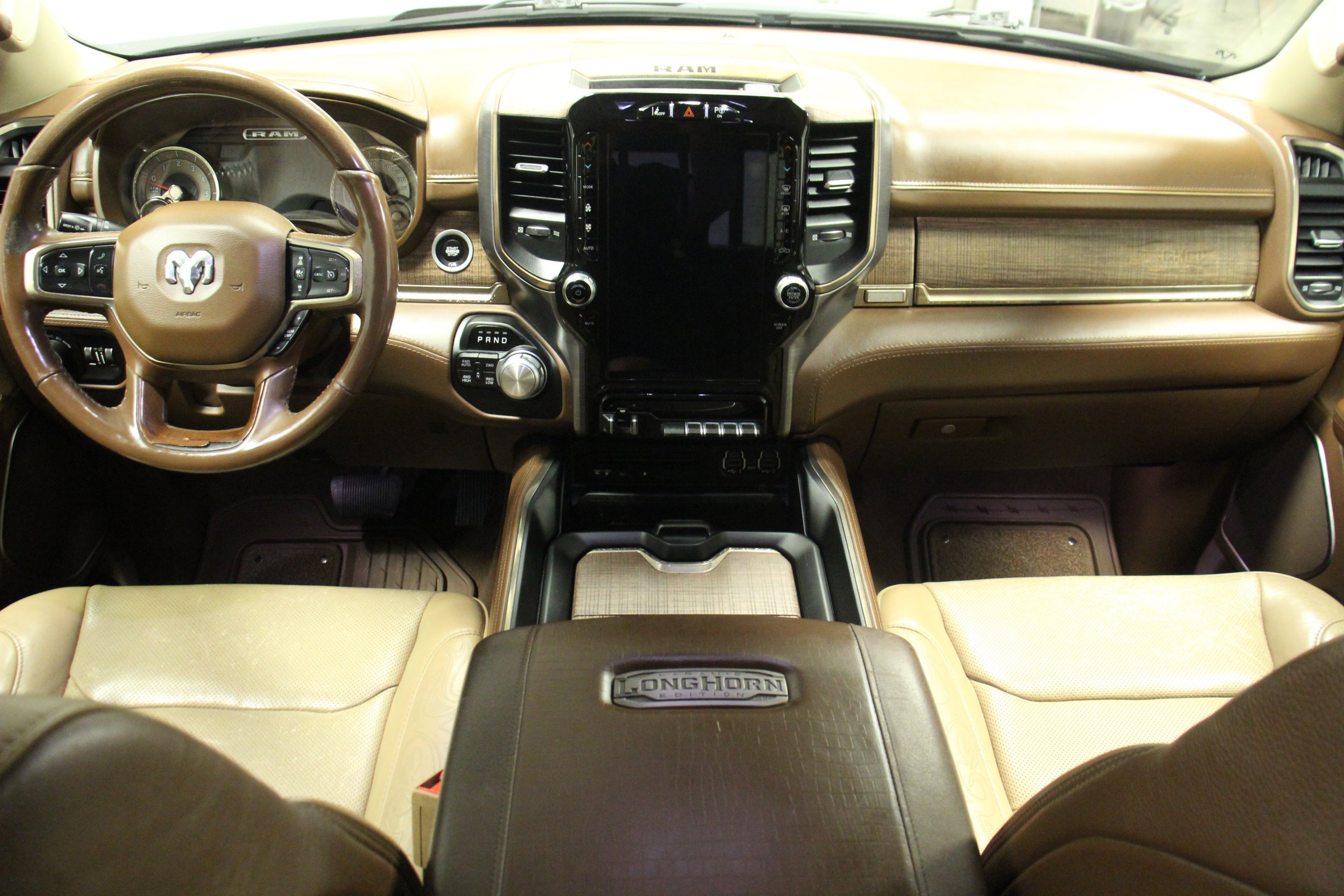 2019 Ram 1500 Laramie Longhorn photo 16