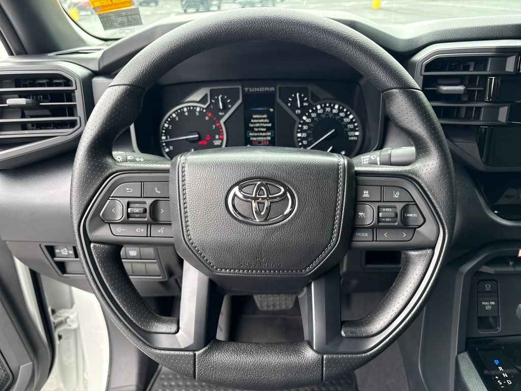 2025 Toyota Tundra SR CrewMax photo 14